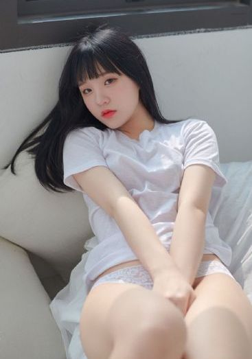 爷爷和孙女_4K在线观看完整版