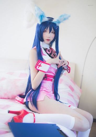 变成黑皮辣妹后和朋友_午夜激情