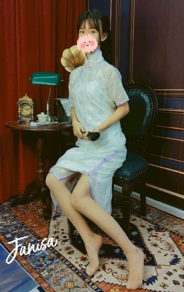 女按摩师在线播放_超清完整视频观看
