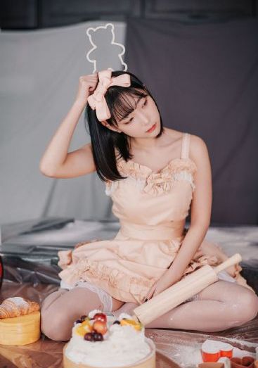 我跟老外玩三p真爽_720电影完整版
